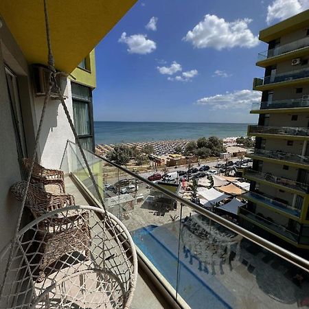 Desiree Beach Apartment Năvodari Exteriér fotografie